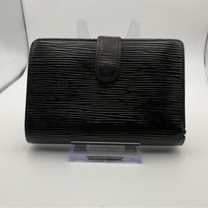 Louis Vuitton Black Epi Leather French Purse Wallet Gold | Women’s | Used |